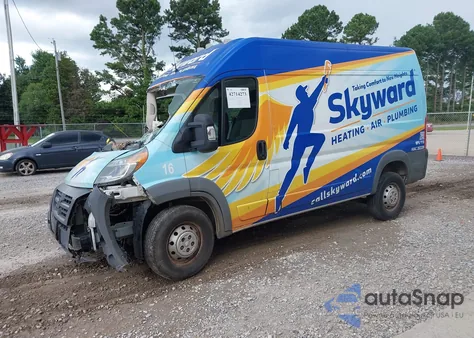 2018 Ram Promaster 2500 High Roof 136 Wb z USA, uszkodzony, nr VIN 3C6TRVCGXJE138945